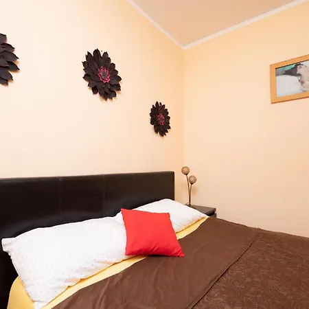 3 Bedroom Beautiful In Hébergement de vacances