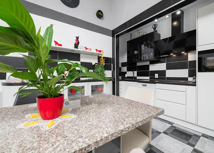 3 Bedroom Beautiful In Feriehus *